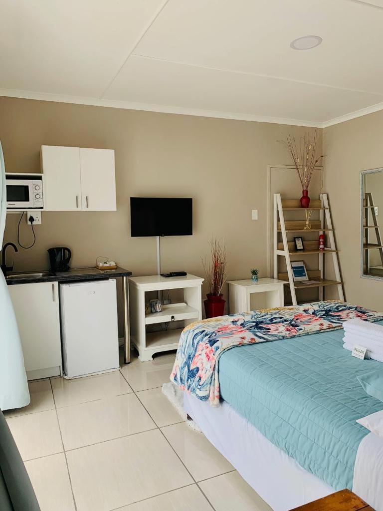 Hidden Bliss Guesthouse East London Esterno foto